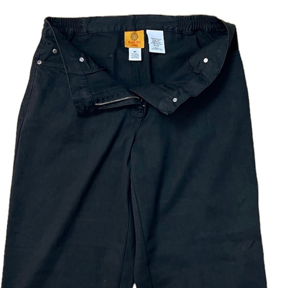 Ruby Rd. Classic Elastic Side Black Jeans - Picture 4 of 10